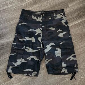 CSG Men's Camo Cargo Shorts - Black/Gray Size 34